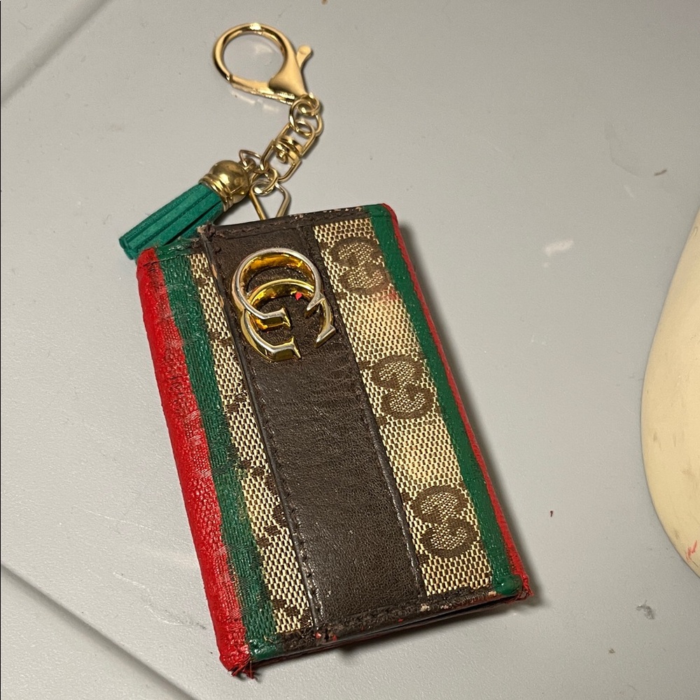 CUSTOMIZED Gucci Red and Green Monogram Key Case